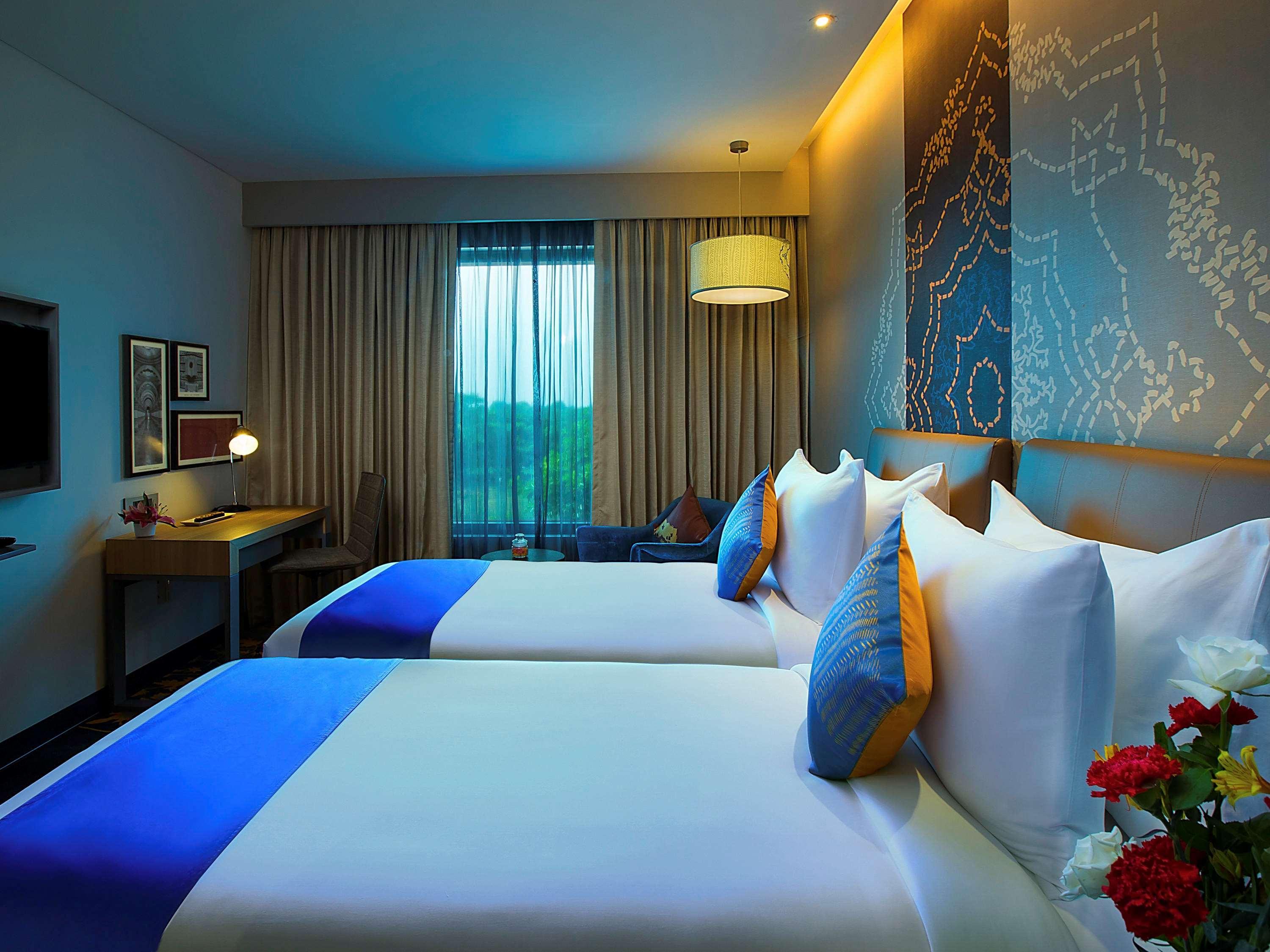 Grand Mercure Mysore - An Accor Brand Extérieur photo Deluxe Room